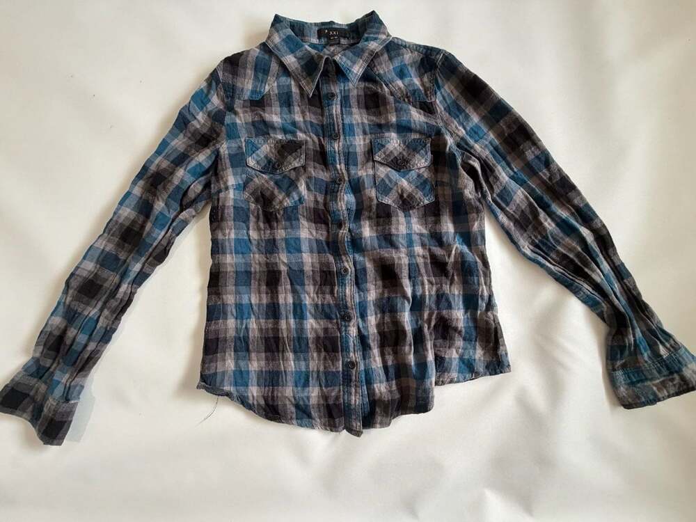 Forever 21 Blue Gray Plaid Flannel Shirt Long Sleeve Button Up Western Grunge